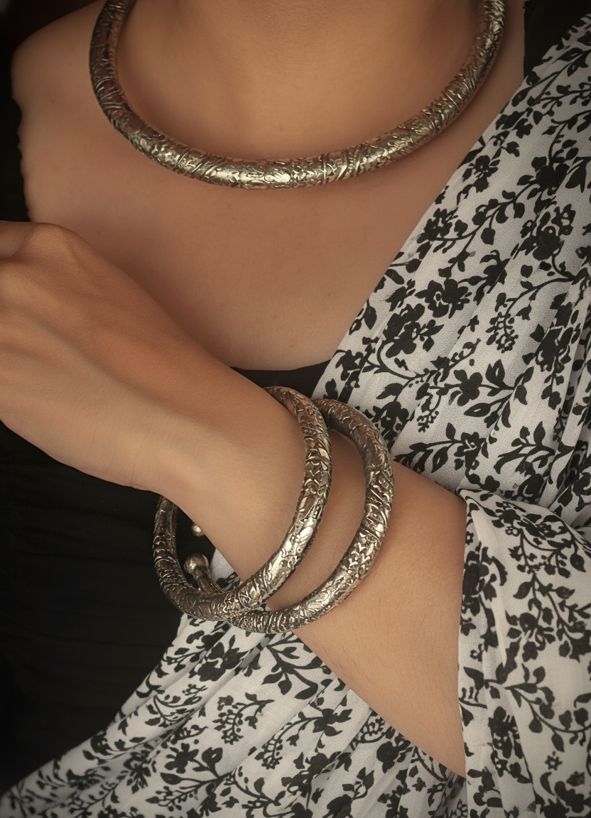 Oxidised Silver Plated Rajasthani Hansli Necklace with Hand Kadas – Traditional Jewelry Set for a Royal Look
